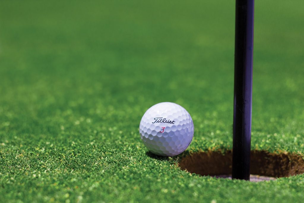 golf, nature, golf ball-1284012.jpg